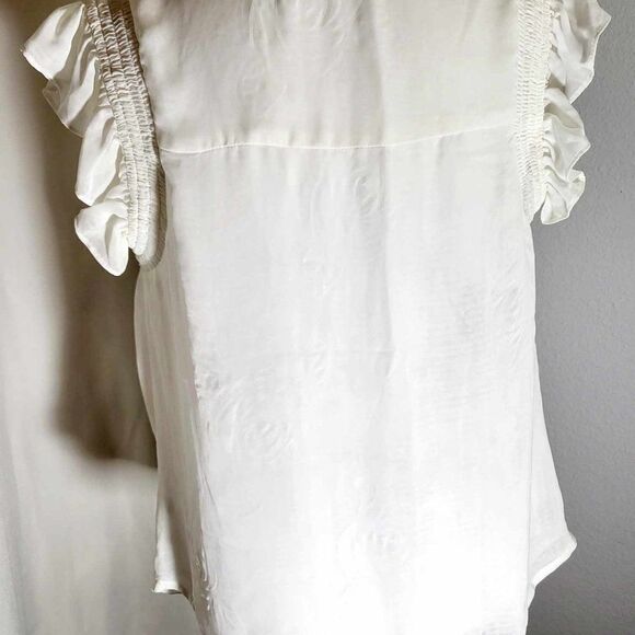 Prelove Current Air Los Angeles small white top with ruffle sleeves. - Picture 5 of 11